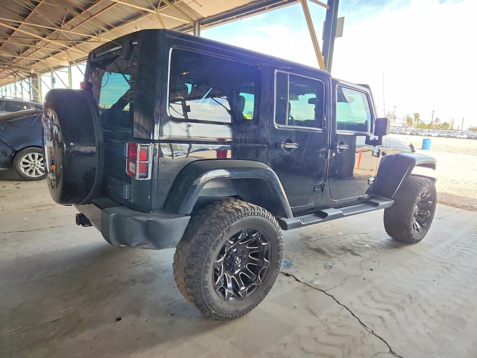 67430626 :رقم المزاد ، 1C4BJWEG8EL165735 vin ، 2014 Jeep Wrangler Unlimited مزاد بيع