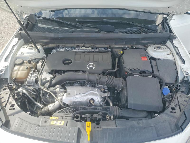 2022 Mercedes-benz Glb მანქანა იყიდება აუქციონზე, vin: W1N4M4HB9NW254953, აუქციონის ნომერი: 69781606