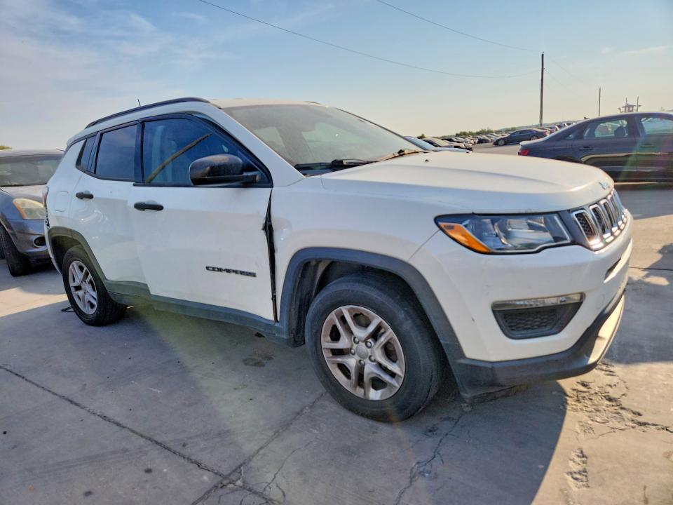 Продажа на аукционе авто 2018 Jeep Compass, vin: 3C4NJCAB0JT125251, номер лота: 69253996