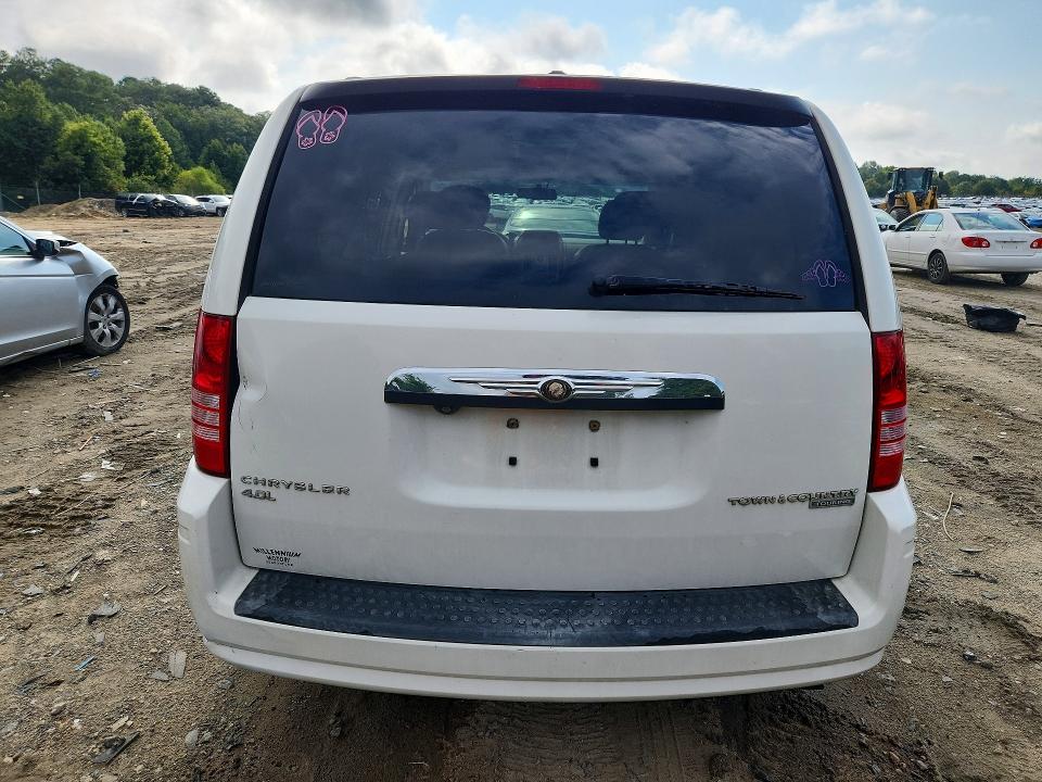 67141486 :رقم المزاد ، 2A4RR8DXXAR366715 vin ، 2010 Chrysler Town & Country مزاد بيع