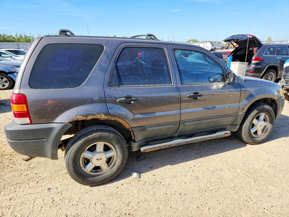 2003 Ford Escape მანქანა იყიდება აუქციონზე, vin: 1FMYU02133KB21526, აუქციონის ნომერი: 66303646