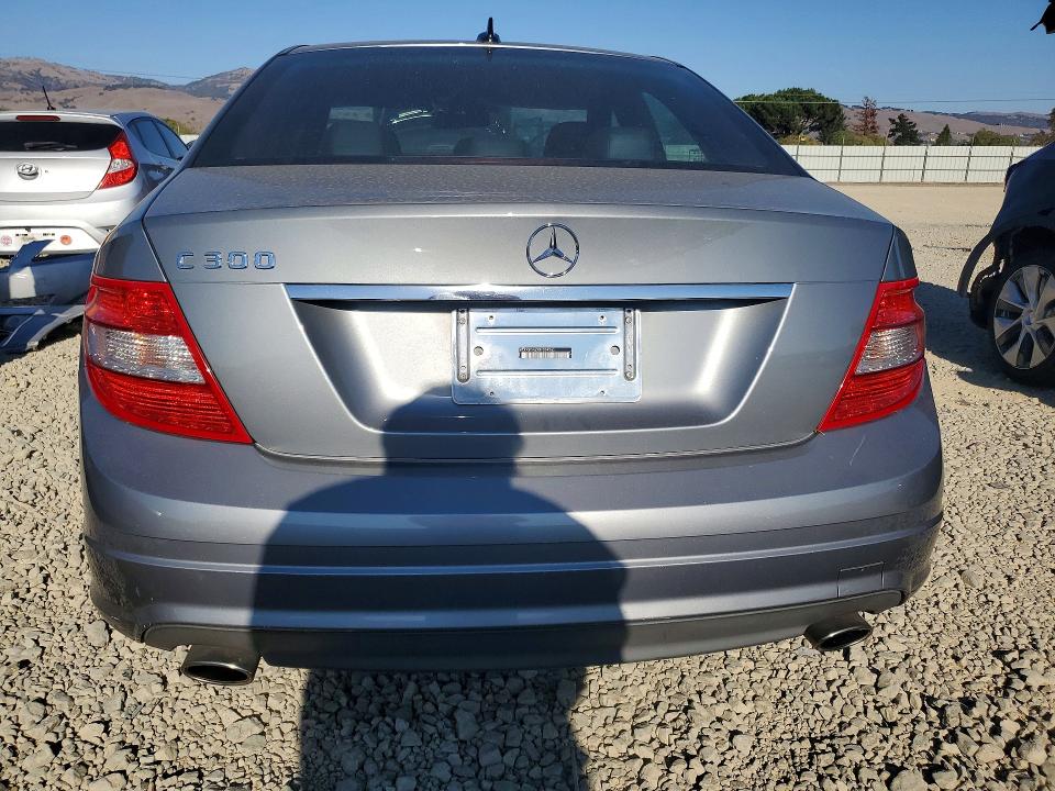 Продажа на аукционе авто 2008 Mercedes-benz C, vin: WDDGF54XX8F054261, номер лота: 68580396