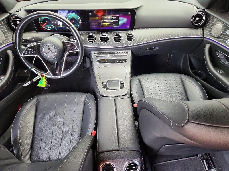 70191786 :رقم المزاد ، W1KZF8DB4MA932708 vin ، 2021 Mercedes-benz E مزاد بيع