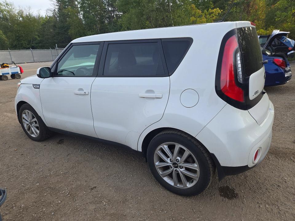69335816 :رقم المزاد ، KNDJP3A57H7414987 vin ، 2017 Kia Soul مزاد بيع