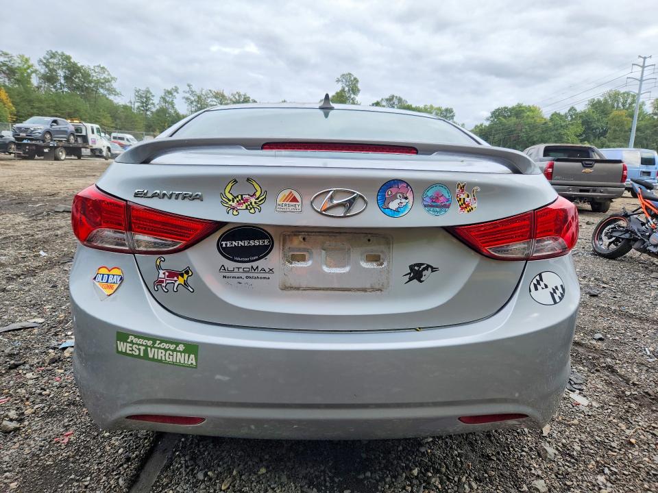 Продажа на аукционе авто 2013 Hyundai Elantra, vin: 5NPDH4AE1DH281049, номер лота: 70283296