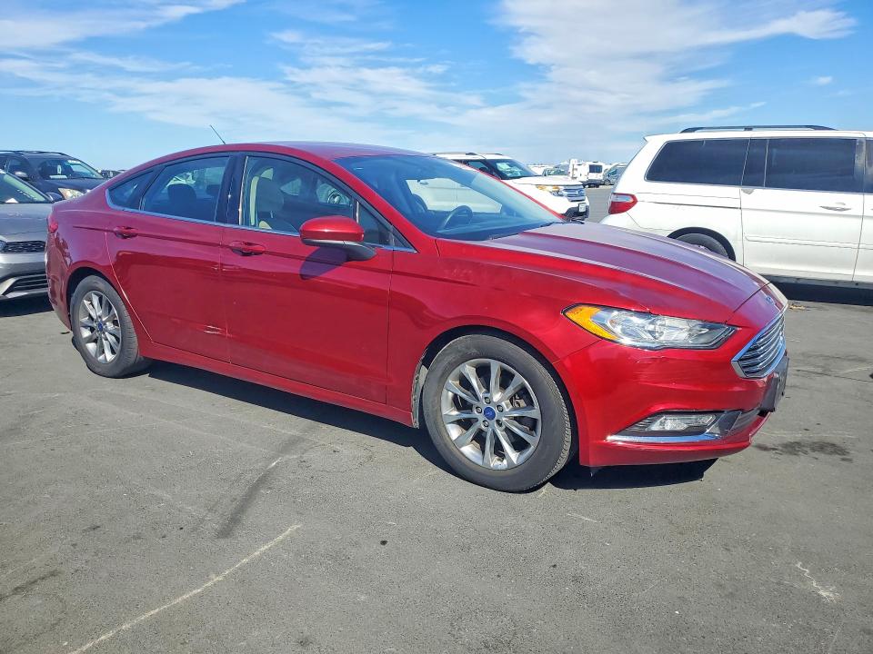 Продажа на аукционе авто 2017 Ford Fusion, vin: 3FA6P0H75HR414027, номер лота: 70259836