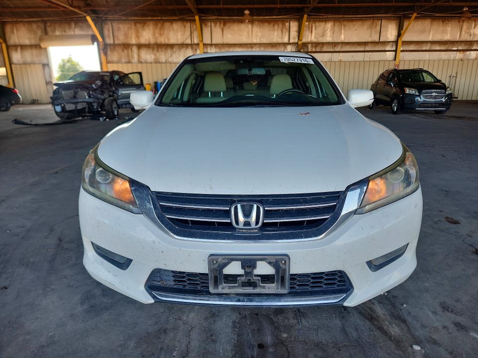 Продажа на аукционе авто 2014 Honda Accord, vin: 1HGCR2F87EA034578, номер лота: 70527916