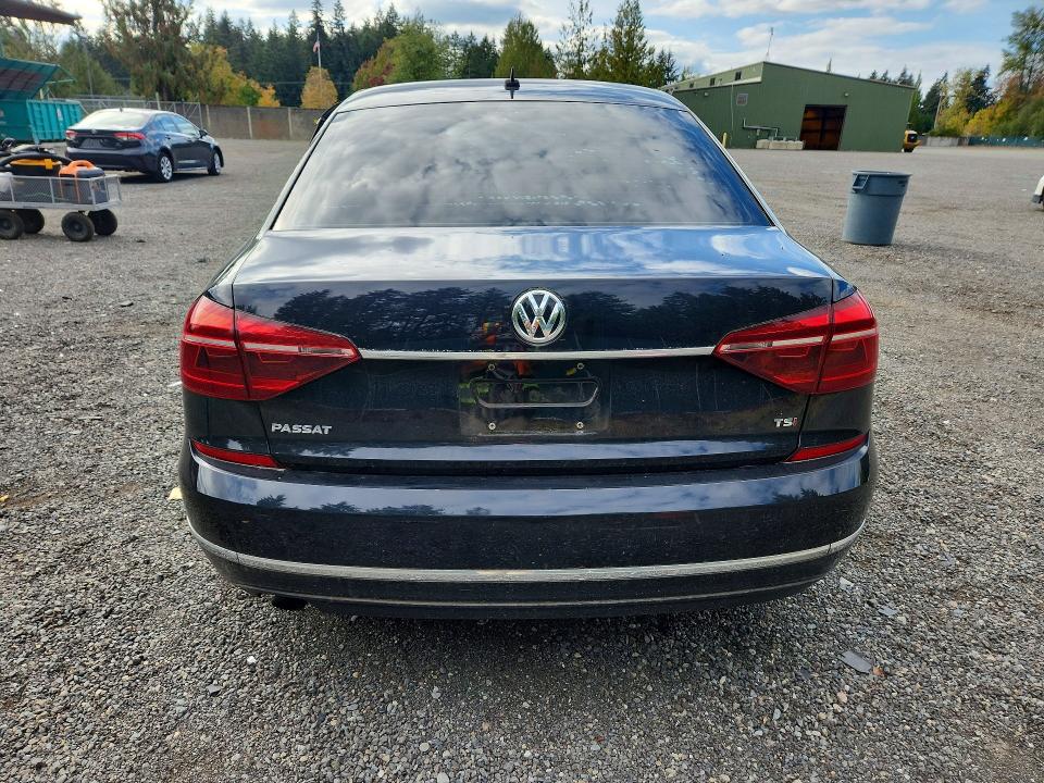 Продажа на аукционе авто 2017 Volkswagen Passat, vin: 1VWAT7A3XHC008448, номер лота: 69997536
