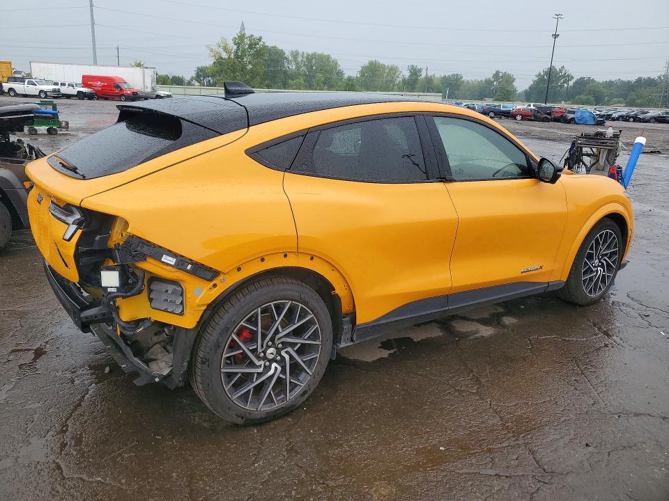 Продажа на аукционе авто 2021 Ford Mustang Mach-e, vin: 3FMTK4SXXMME00056, номер лота: 67132036