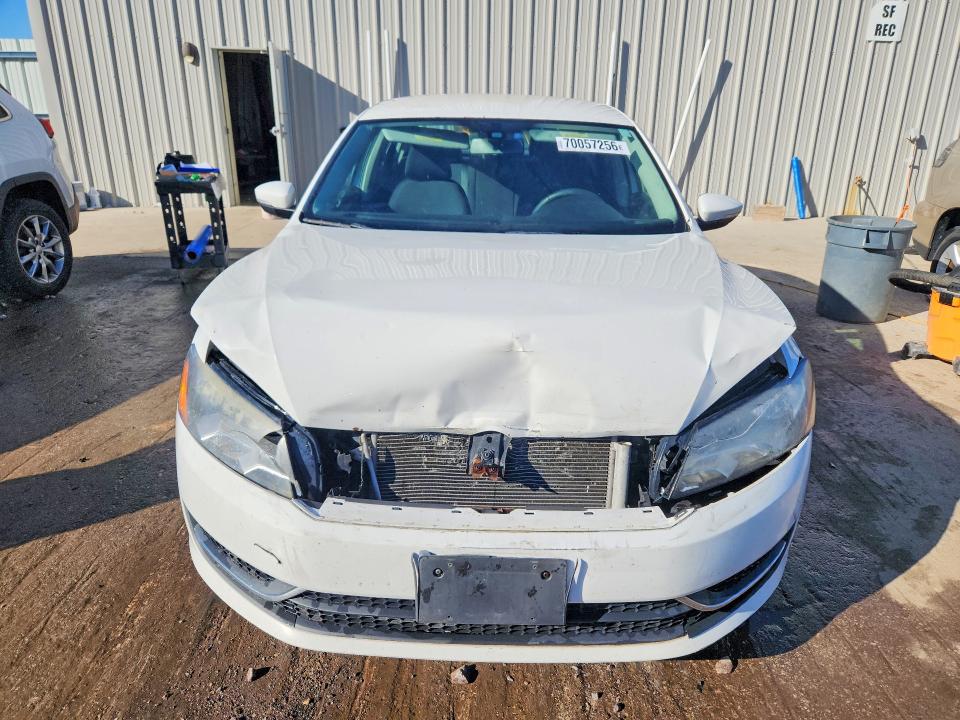 2012 Volkswagen Passat მანქანა იყიდება აუქციონზე, vin: 1VWAH7A35CC066445, აუქციონის ნომერი: 70057256