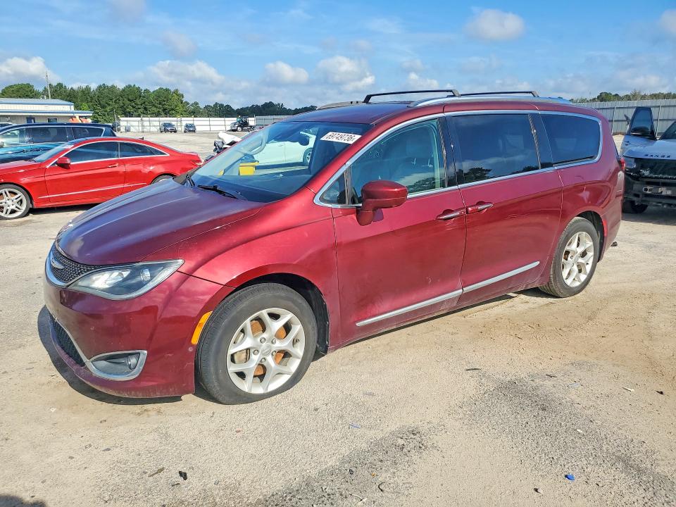 Продаж на аукціоні авто 2017 Chrysler Pacifica, vin: 2C4RC1EGXHR614369, номер лоту: 69749736