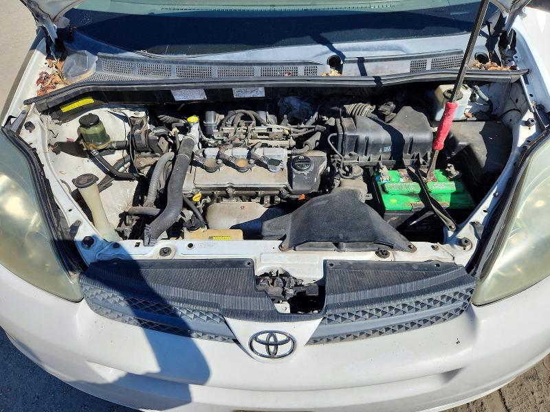 2005 Toyota Sienna მანქანა იყიდება აუქციონზე, vin: 5TDZA23C15S327890, აუქციონის ნომერი: 69643226