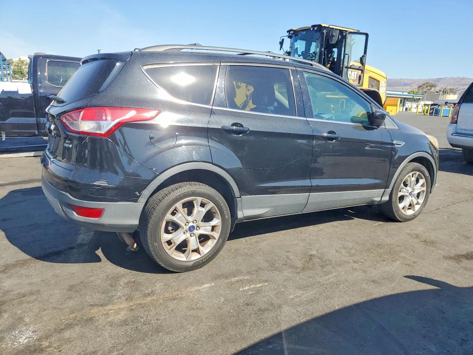 70362466 :رقم المزاد ، 1FMCU9G90DUD48658 vin ، 2013 Ford Escape مزاد بيع