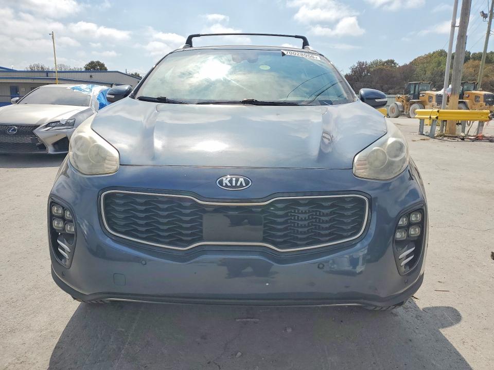 70028956 :رقم المزاد ، KNDPRCA61H7245014 vin ، 2017 Kia Sportage مزاد بيع