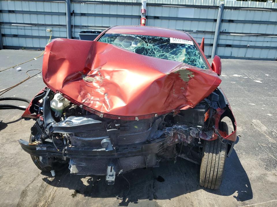 68931886 :رقم المزاد ، 5NPEB4AC4EH908008 vin ، 2014 Hyundai Sonata مزاد بيع