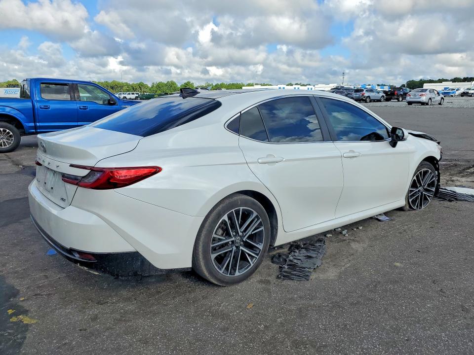 Продажа на аукционе авто 2025 Toyota Camry, vin: 4T1DAACK7SU083886, номер лота: 67372616