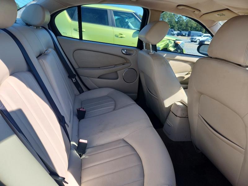 2004 Jaguar X-type მანქანა იყიდება აუქციონზე, vin: SAJEB52D04XD94680, აუქციონის ნომერი: 66990926