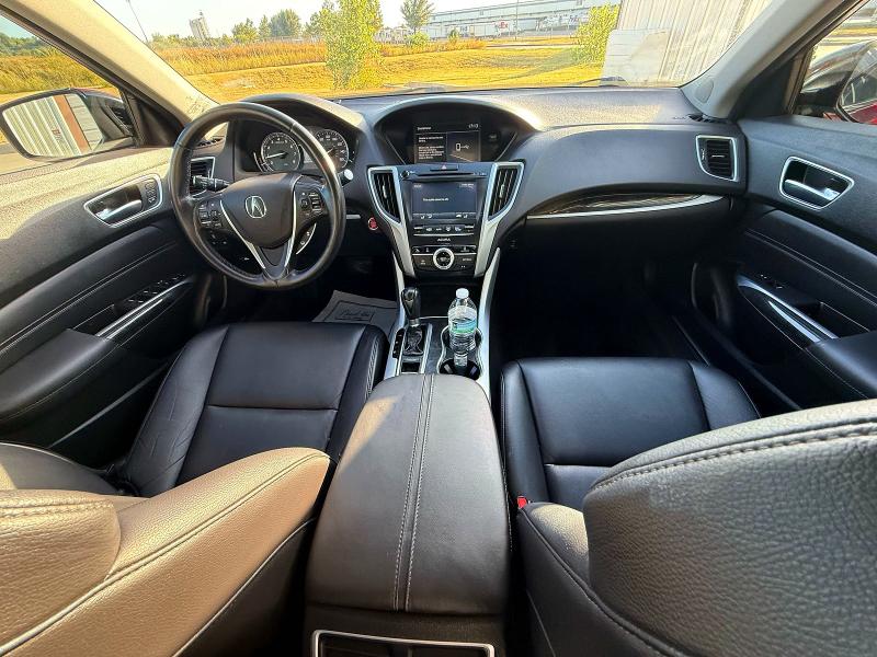 2018 Acura Tlx მანქანა იყიდება აუქციონზე, vin: 19UUB1F32JA011064, აუქციონის ნომერი: 69438566