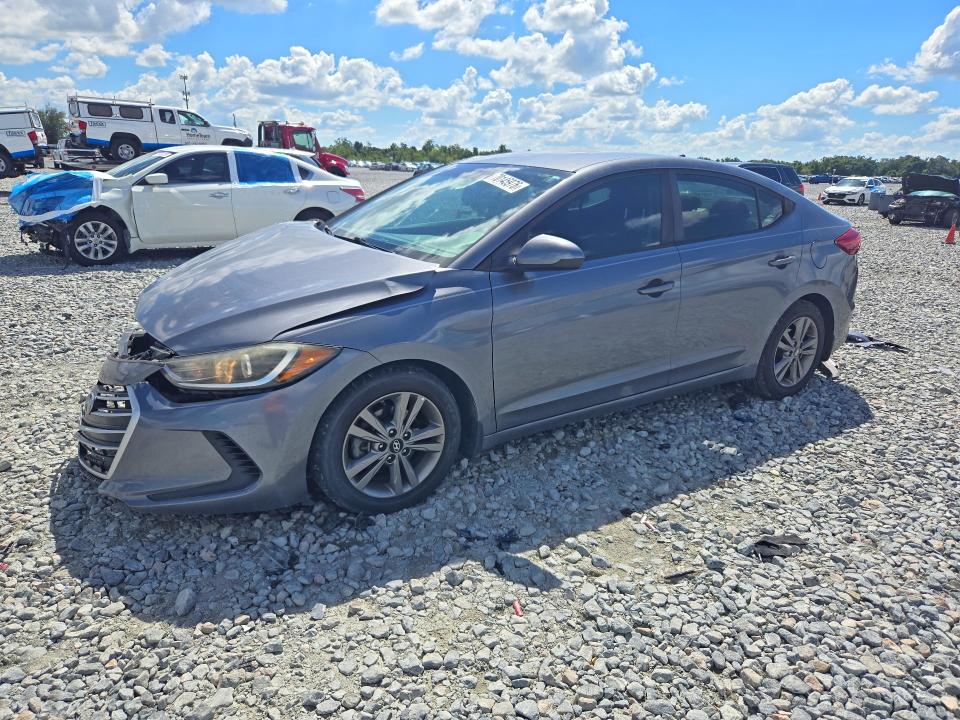 70145976 :رقم المزاد ، 5NPD84LF8JH280742 vin ، 2018 Hyundai Elantra مزاد بيع