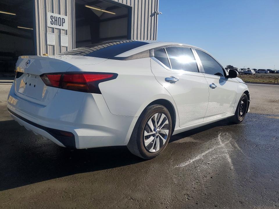 2022 Nissan Altima მანქანა იყიდება აუქციონზე, vin: 1N4BL4BV4NN307221, აუქციონის ნომერი: 69341346