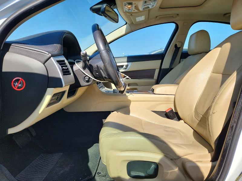 69919966 :رقم المزاد ، SAJWA0FS7FPU87652 vin ، 2015 Jaguar Xf مزاد بيع