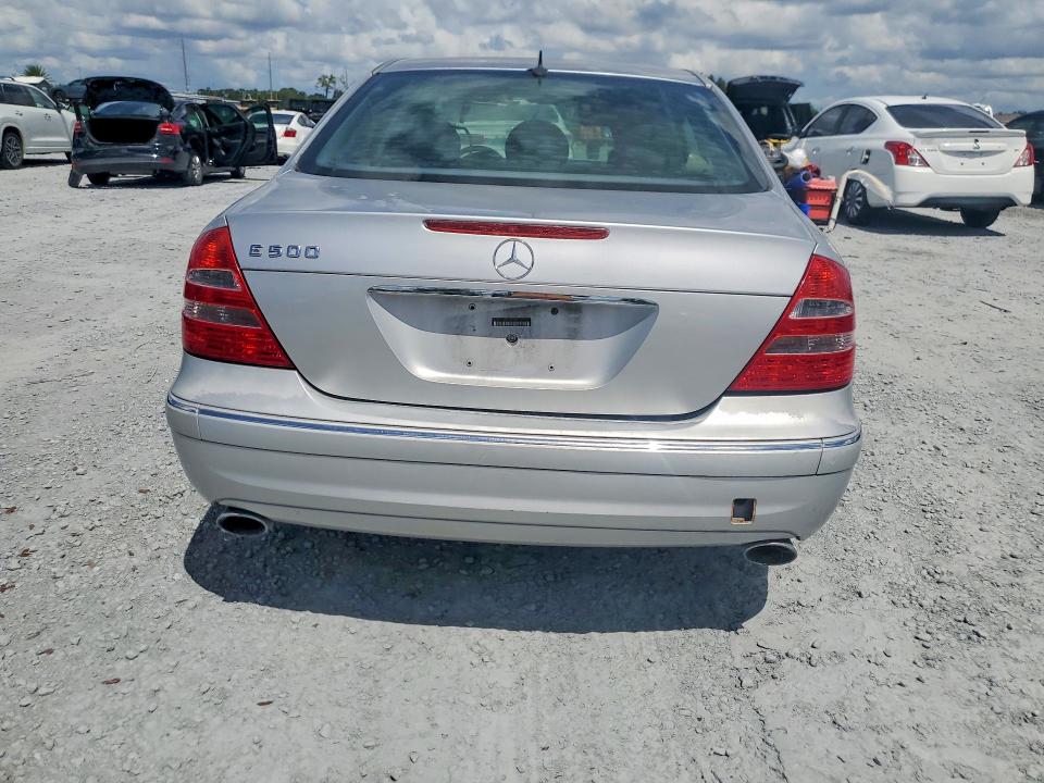 2005 Mercedes-benz E მანქანა იყიდება აუქციონზე, vin: WDBUF70J45A761356, აუქციონის ნომერი: 69490776