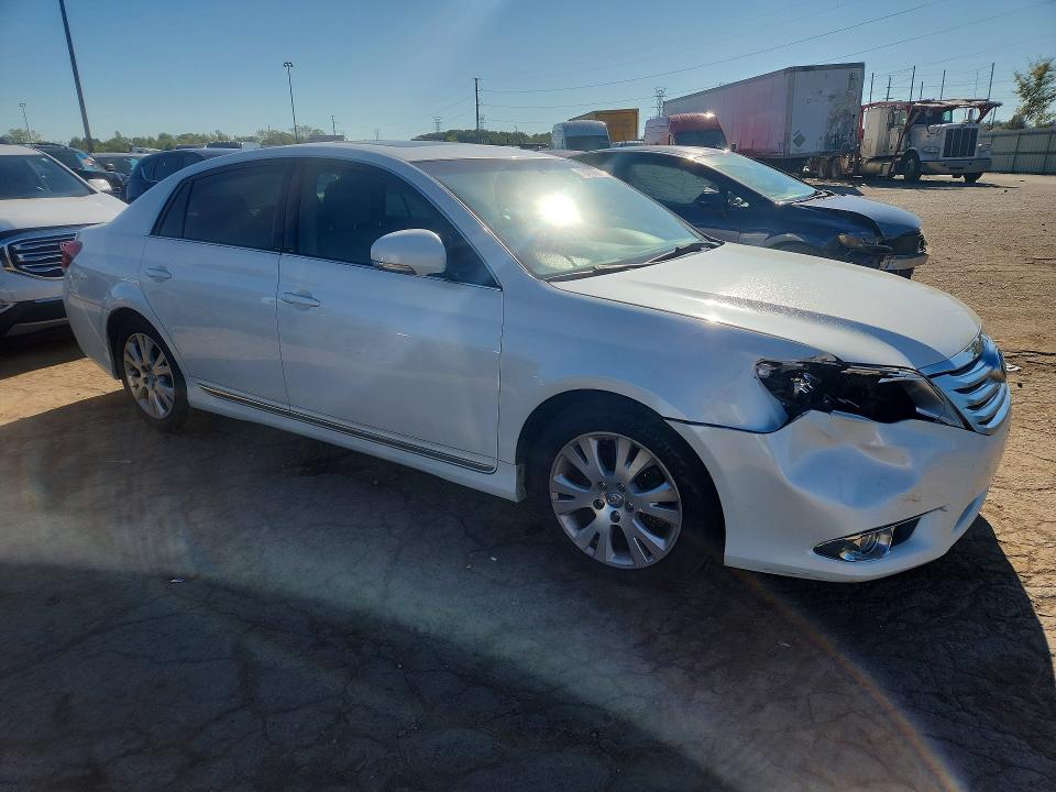 2011 Toyota Avalon მანქანა იყიდება აუქციონზე, vin: 4T1BK3DBXBU432232, აუქციონის ნომერი: 70473796
