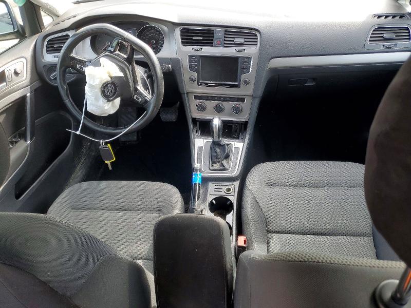 2017 Volkswagen Golf მანქანა იყიდება აუქციონზე, vin: 3VW217AU3HM010110, აუქციონის ნომერი: 68811606