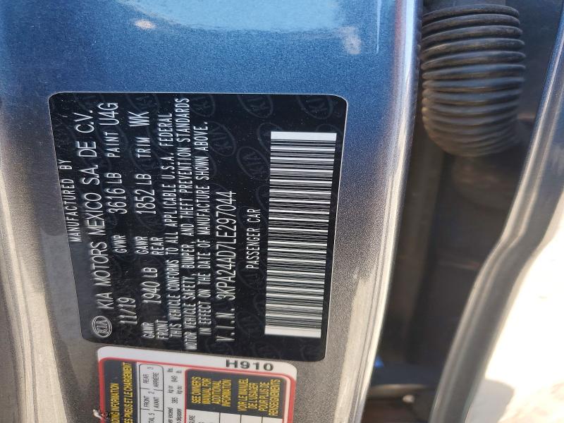 2020 Kia Rio მანქანა იყიდება აუქციონზე, vin: 3KPA24AD7LE297044, აუქციონის ნომერი: 68033806