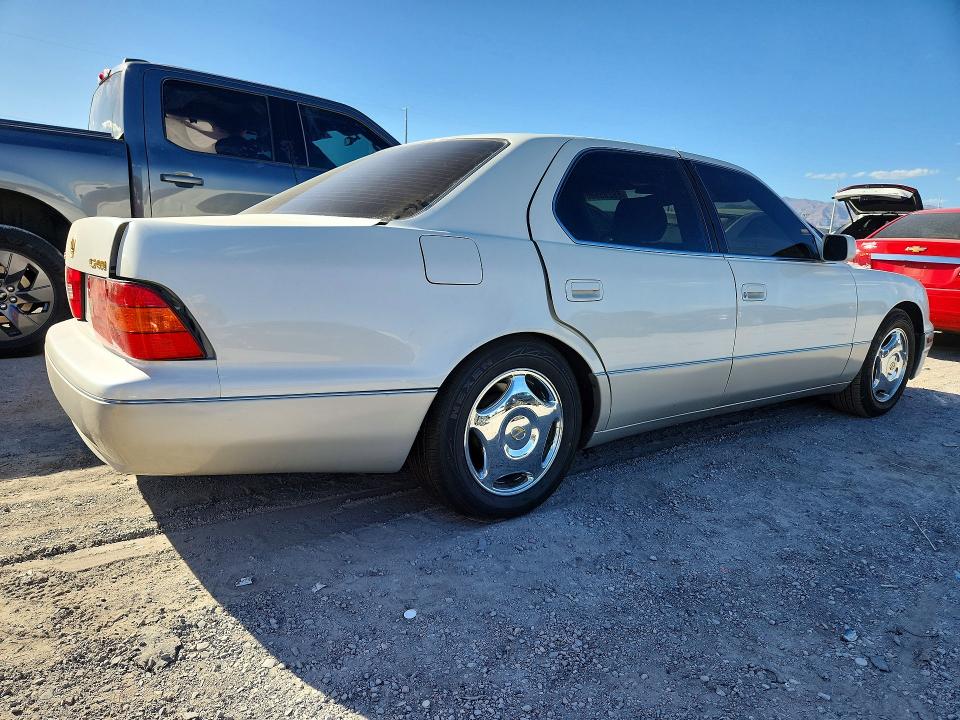 1998 Lexus Ls მანქანა იყიდება აუქციონზე, vin: JT8BH28F1W0139468, აუქციონის ნომერი: 69295686