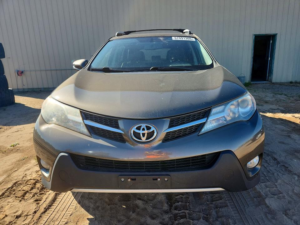 67491366 :رقم المزاد ، JTMDFREV2FD132445 vin ، 2015 Toyota Rav4 مزاد بيع