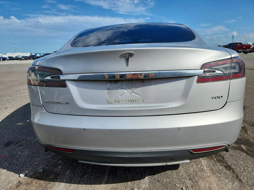 2016 Tesla Model S მანქანა იყიდება აუქციონზე, vin: 5YJSA1E26GF131824, აუქციონის ნომერი: 69651906