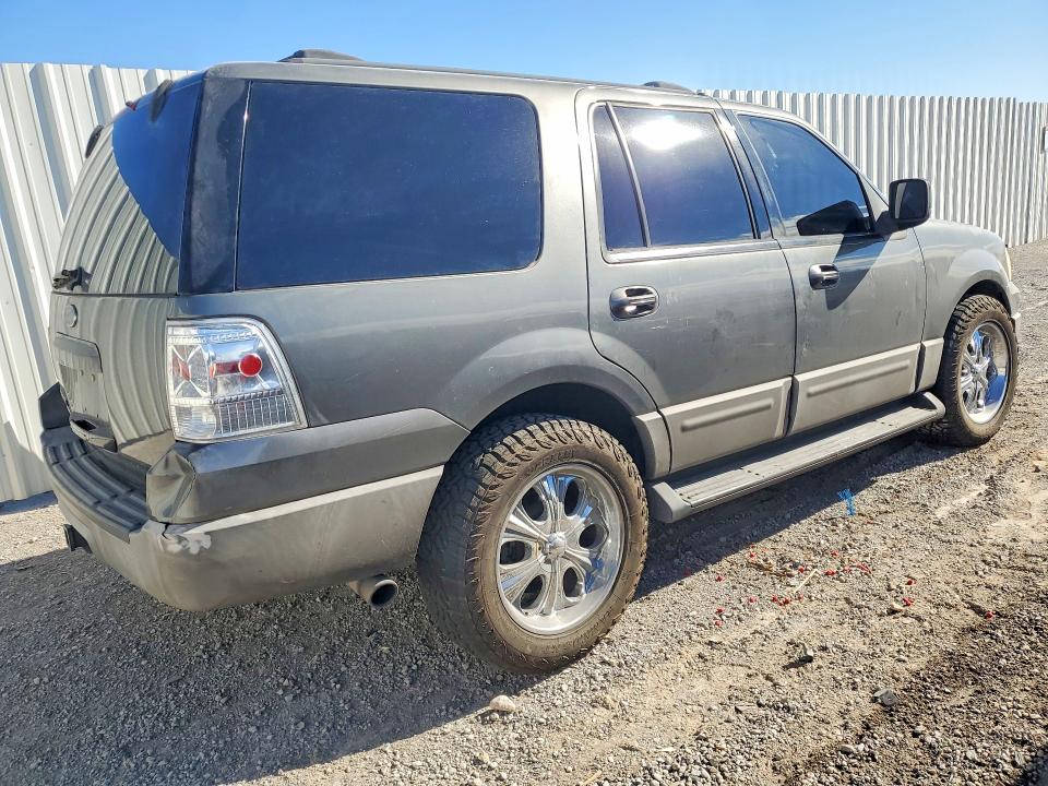 66511156 :رقم المزاد ، 1FMRU15W03LB47769 vin ، 2003 Ford Expedition مزاد بيع
