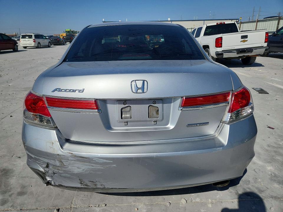 Продажа на аукционе авто 2011 Honda Accord, vin: 1HGCP2F60BA126633, номер лота: 69162526