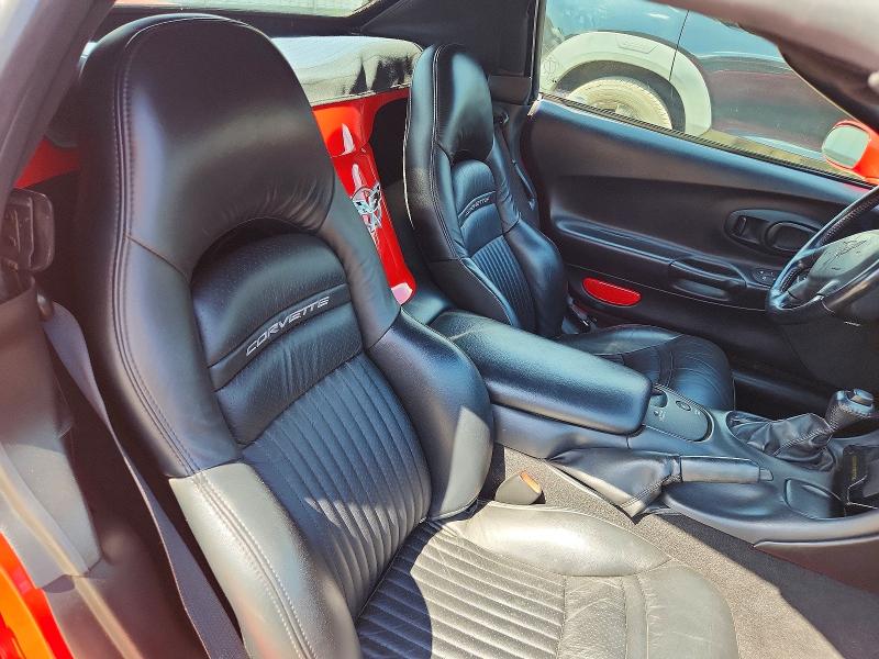 68203396 :رقم المزاد ، 1G1YY32G035135048 vin ، 2003 Chevrolet Corvette مزاد بيع