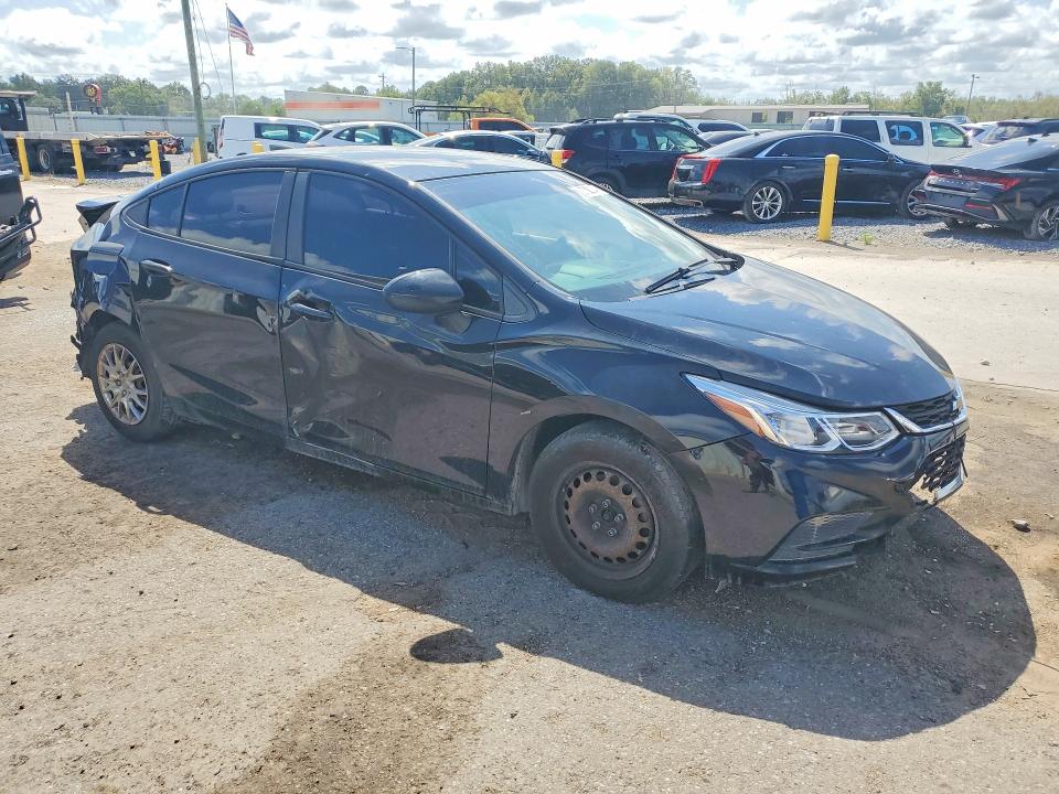 67086646 :رقم المزاد ، 1G1BC5SM8H7262681 vin ، 2007 Chevrolet Cruze مزاد بيع