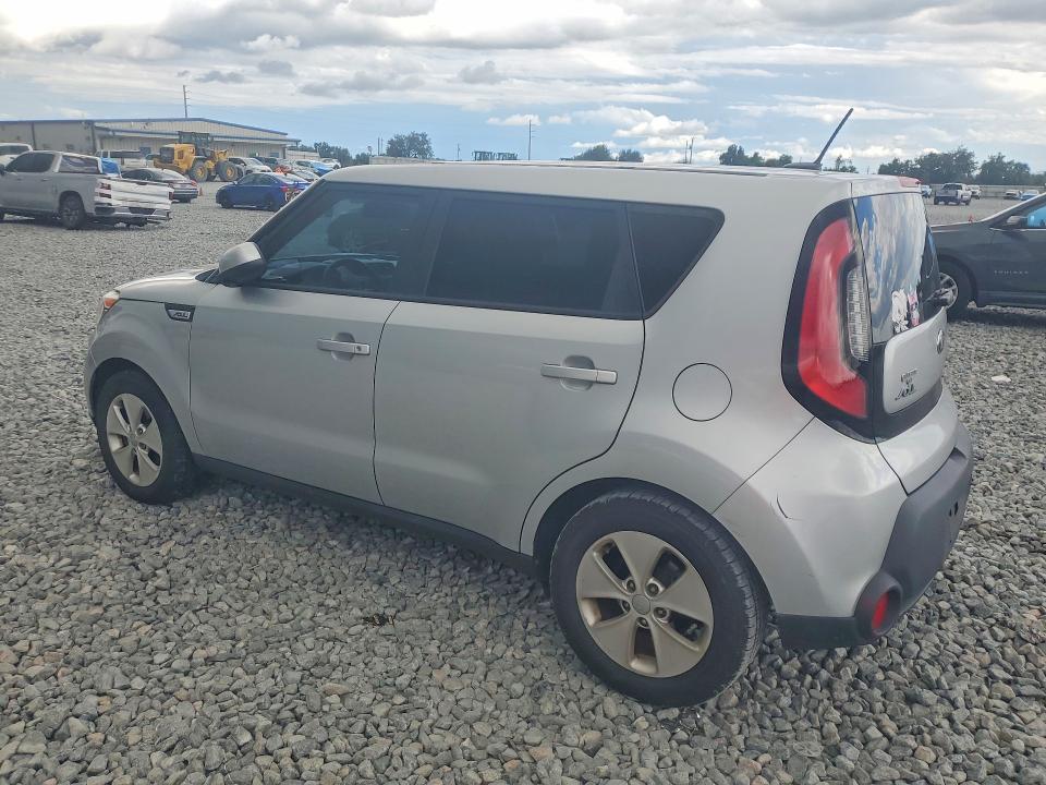 69694256 :رقم المزاد ، KNDJN2A26F7798764 vin ، 2015 Kia Soul مزاد بيع