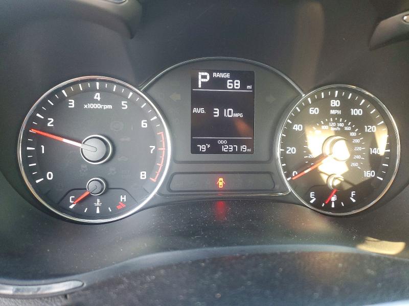 66515666 :رقم المزاد ، 3KPFK4A76HE123652 vin ، 2017 Kia Forte مزاد بيع