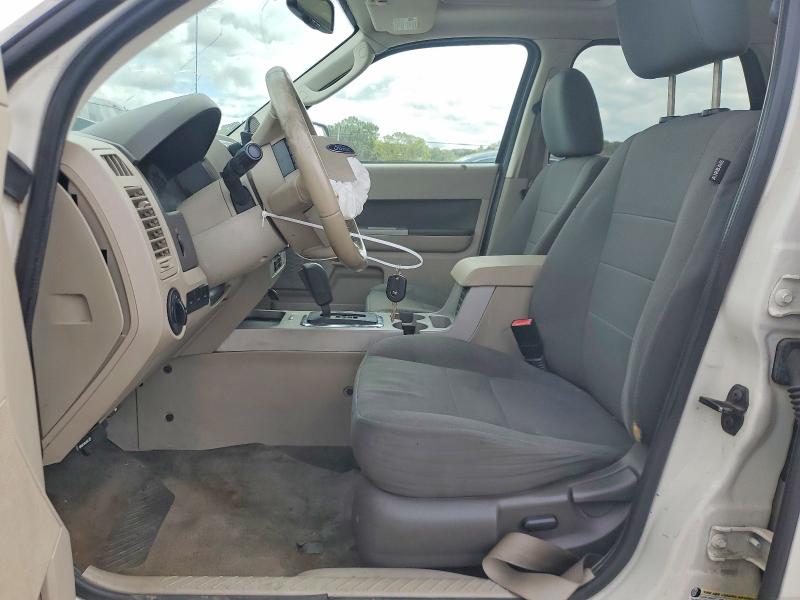 2010 Ford Escape მანქანა იყიდება აუქციონზე, vin: 1FMCU9DG9AKB07658, აუქციონის ნომერი: 70274246