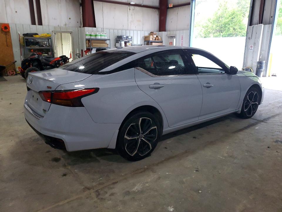 Продажа на аукционе авто 2023 Nissan Altima, vin: 1N4BL4CW7PN327912, номер лота: 69678696