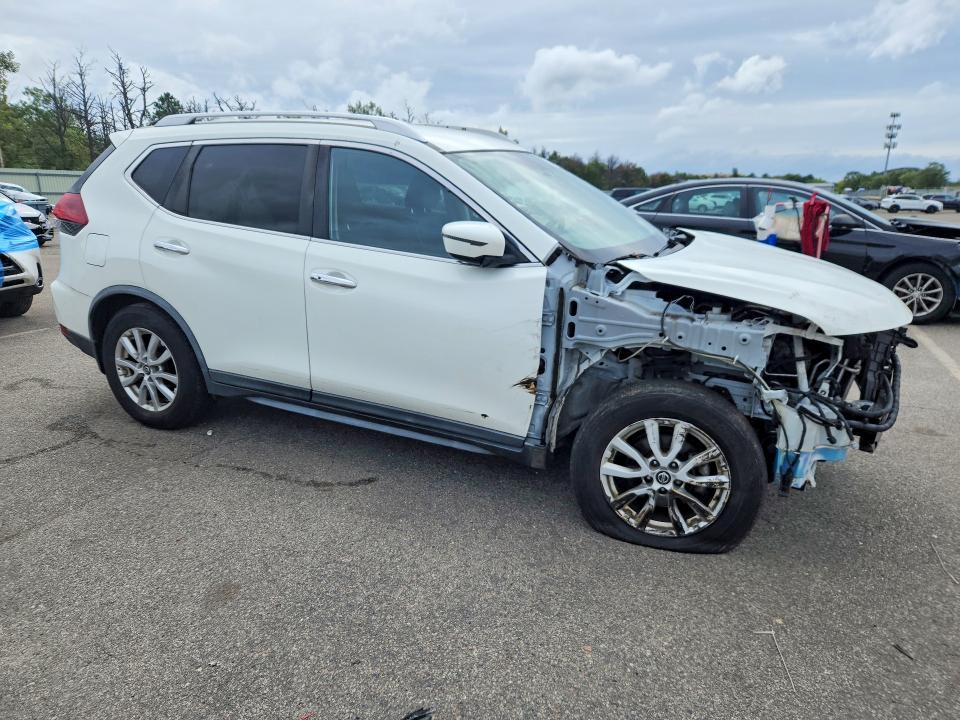 69782256 :رقم المزاد ، KNMAT2MV0LP519297 vin ، 2020 Nissan Rogue مزاد بيع