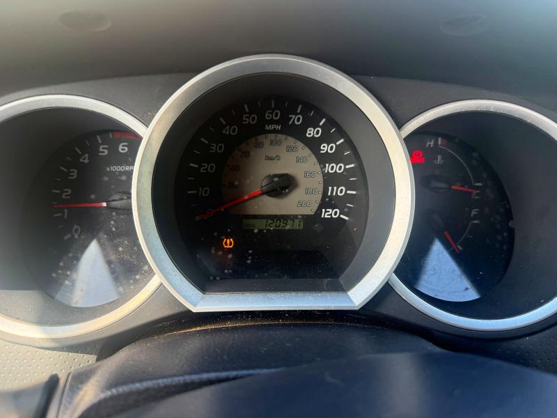 2010 Toyota Tacoma მანქანა იყიდება აუქციონზე, vin: 5TEPX4ENXAZ689293, აუქციონის ნომერი: 70105986