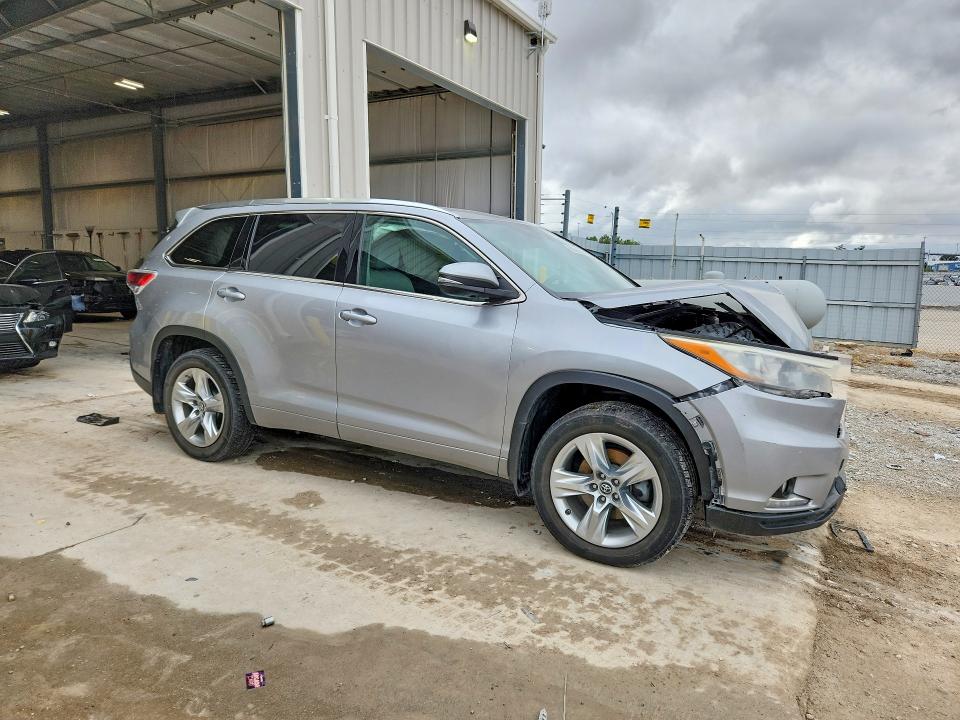 Продажа на аукционе авто 2016 Toyota Highlander, vin: 5TDDKRFH6GS319214, номер лота: 69766796