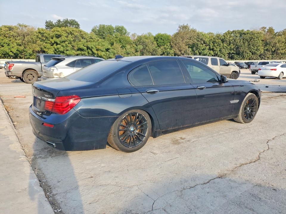 70312356 :رقم المزاد ، WBAYA8C55ED228398 vin ، 2014 Bmw 750 مزاد بيع