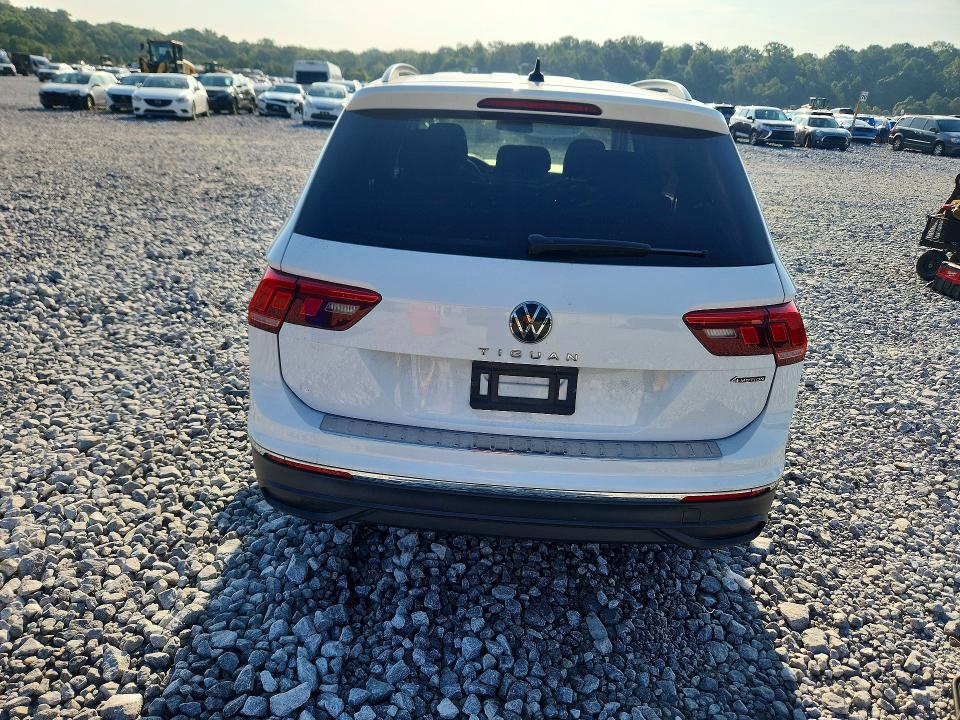 67244156 :رقم المزاد ، 3VV0B7AX4NM170737 vin ، 2022 Volkswagen Tiguan مزاد بيع