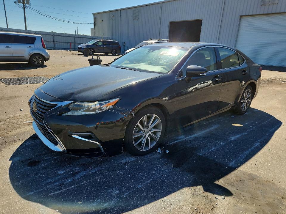 70698886 :رقم المزاد ، JTHBW1GG5G2109194 vin ، 2016 Lexus Es مزاد بيع