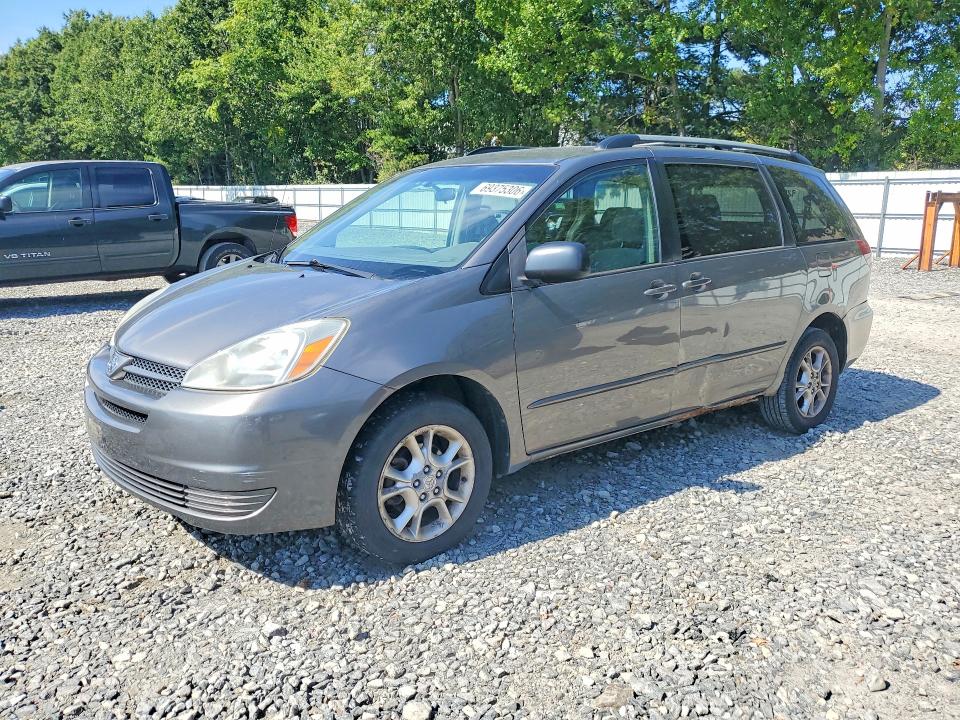 2005 Toyota Sienna მანქანა იყიდება აუქციონზე, vin: 5TDBA23C75S045027, აუქციონის ნომერი: 69375306