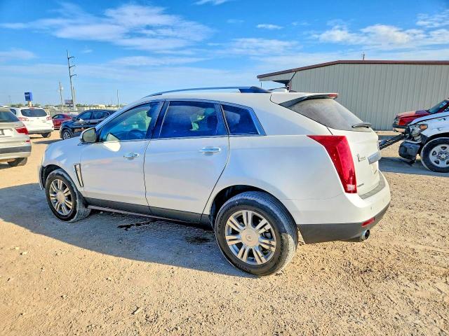 68088886 :رقم المزاد ، 3GYFNBE31FS568215 vin ، 2015 Cadillac Srx مزاد بيع