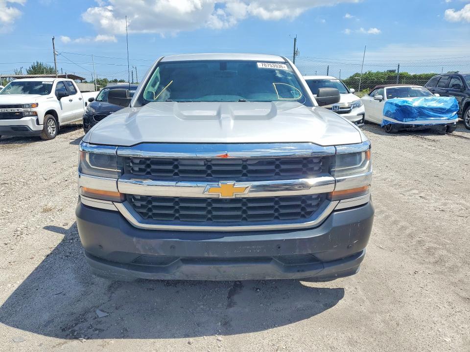 70753936 :رقم المزاد ، 1GCNCNEH1HZ178631 vin ، 2017 Chevrolet Silverado مزاد بيع