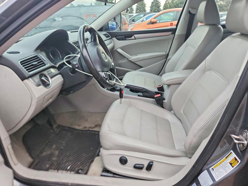 Продажа на аукционе авто 2015 Volkswagen Passat, vin: 1VWAT7A36FC103246, номер лота: 68844796